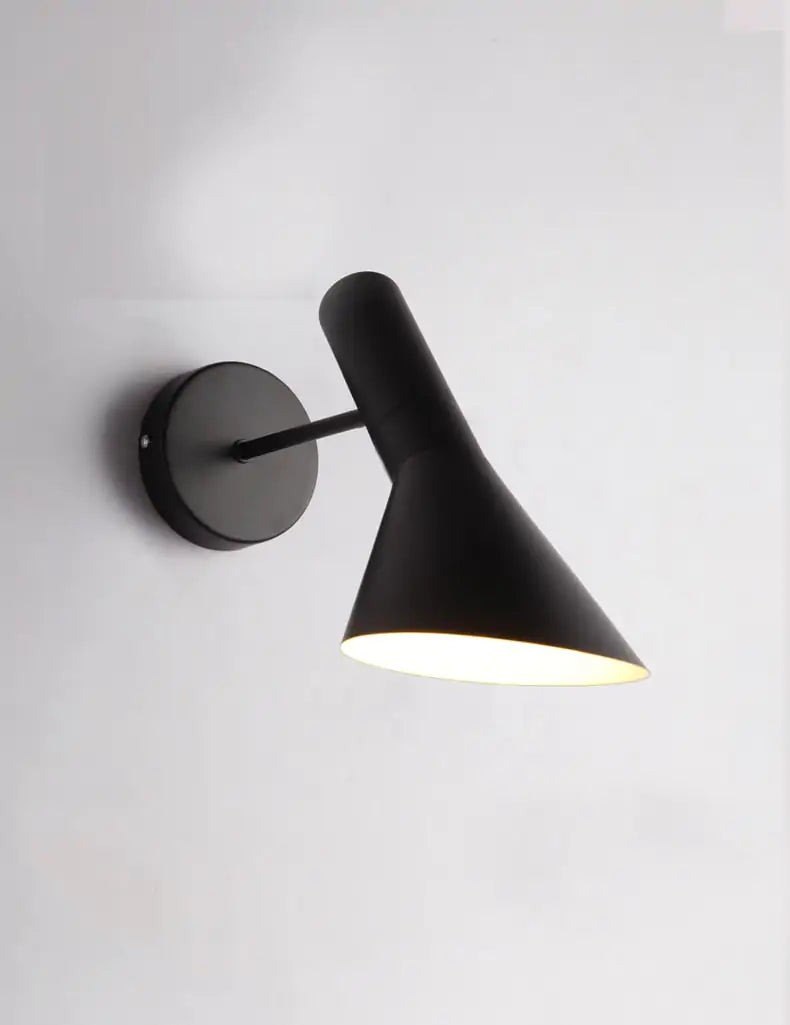 Solice — wall lamp