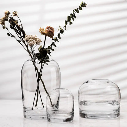 Lysandra — a glass vase