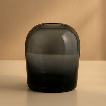 Lysandra — a glass vase