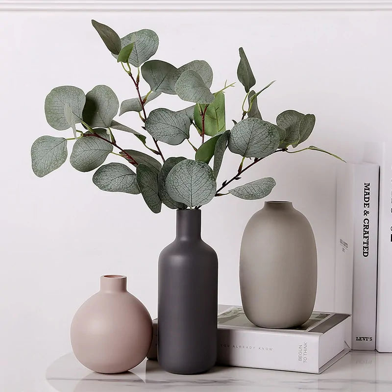 Vesper — a vase